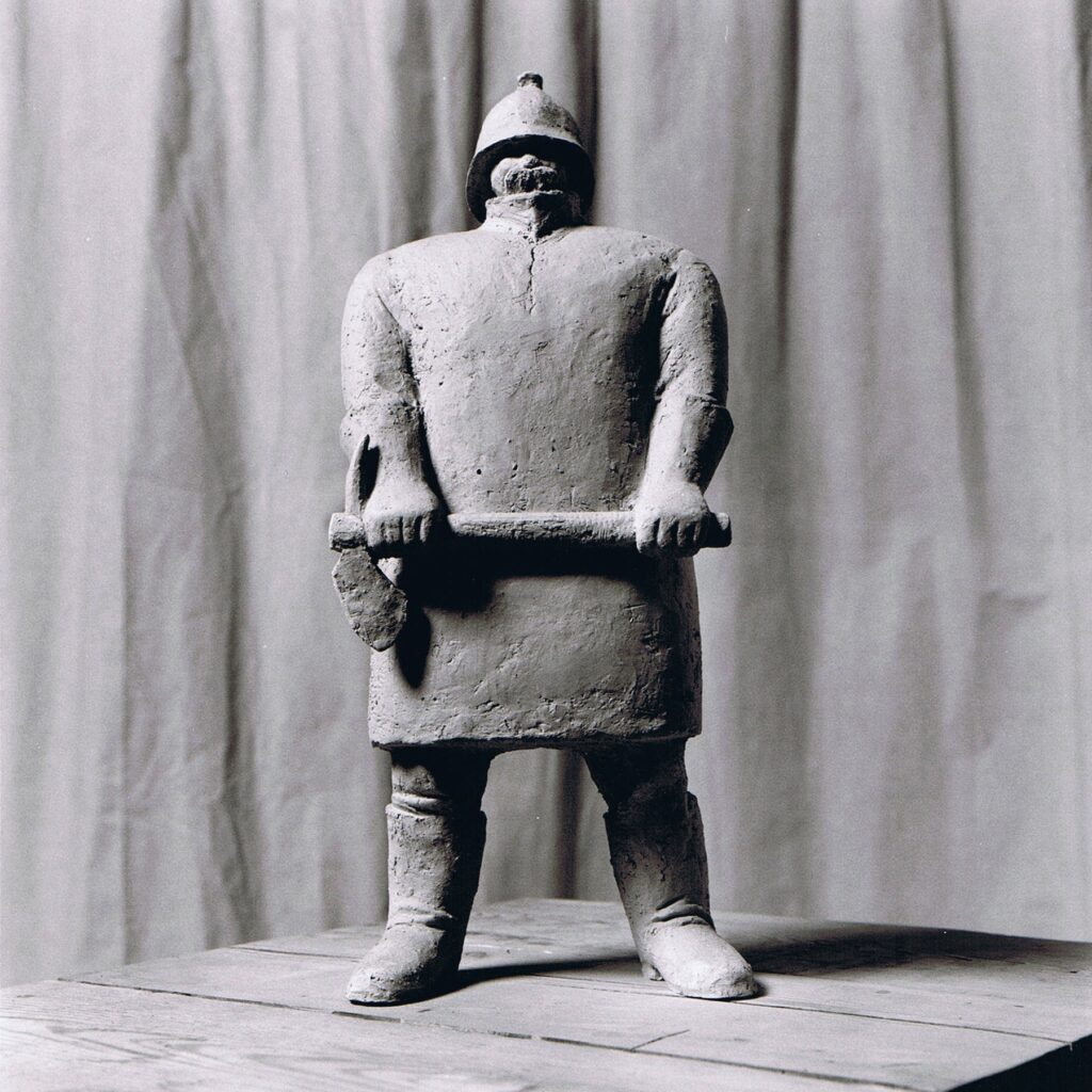 Sculpture terre cuite ronde-bosse personnage