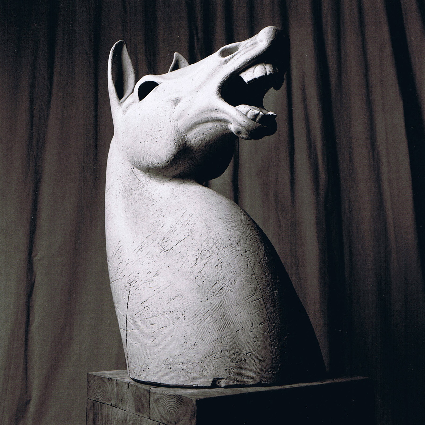 Sculpture terre cuite ronde-bosse animal cheval