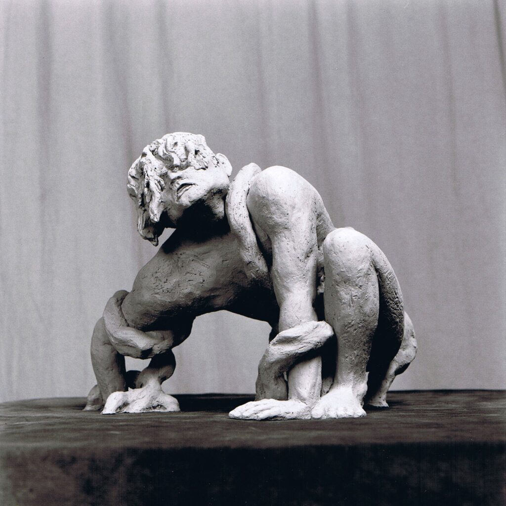Sculpture terre cuite ronde-bosse personnage