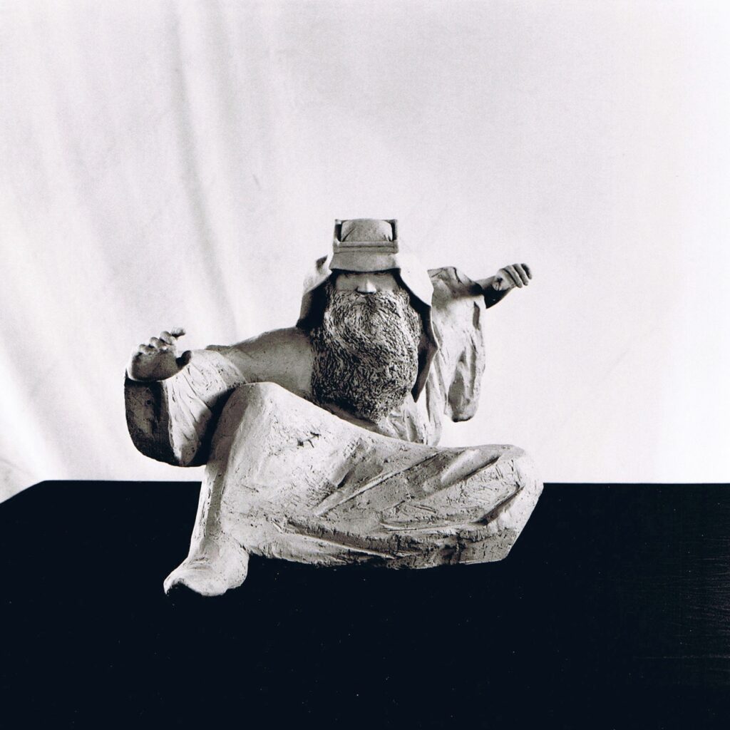 Sculpture terre cuite ronde-bosse personnage