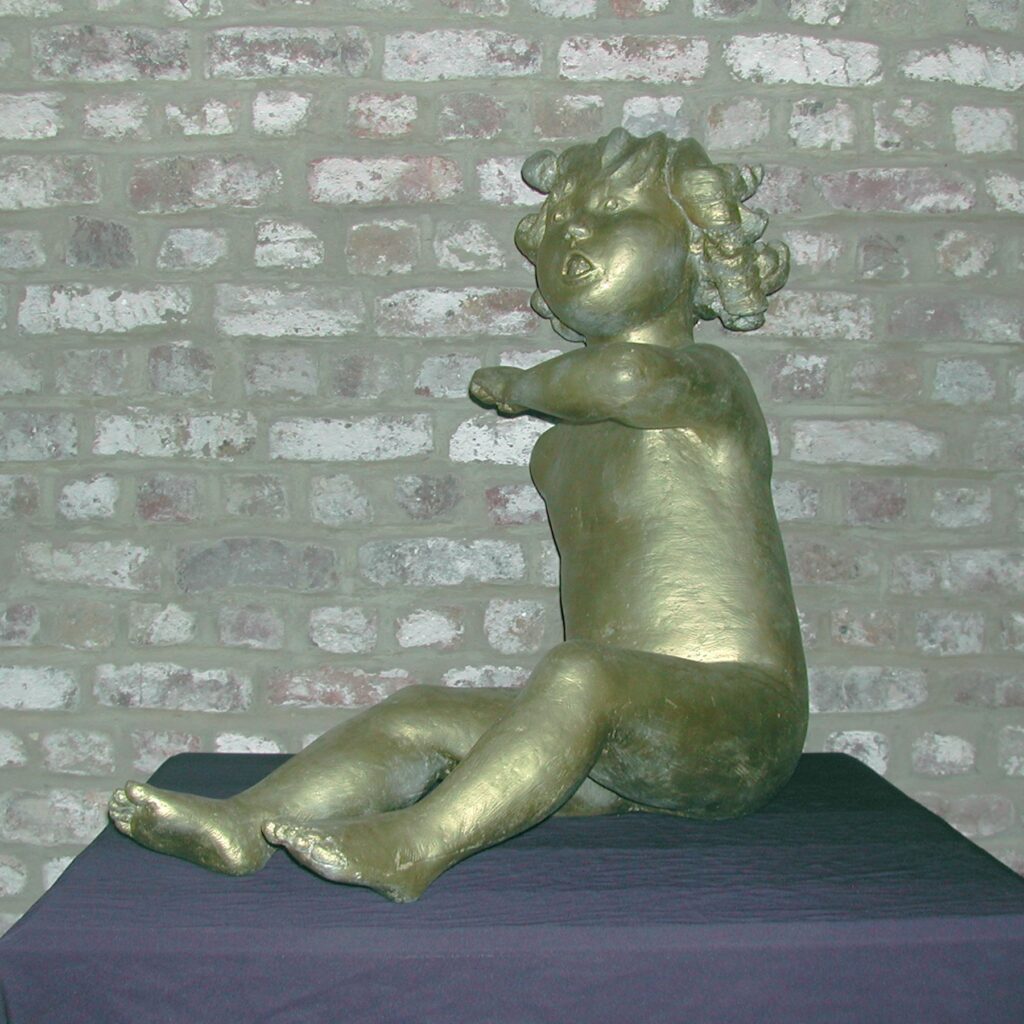 Sculpture polystyrène ronde-bosse enfant