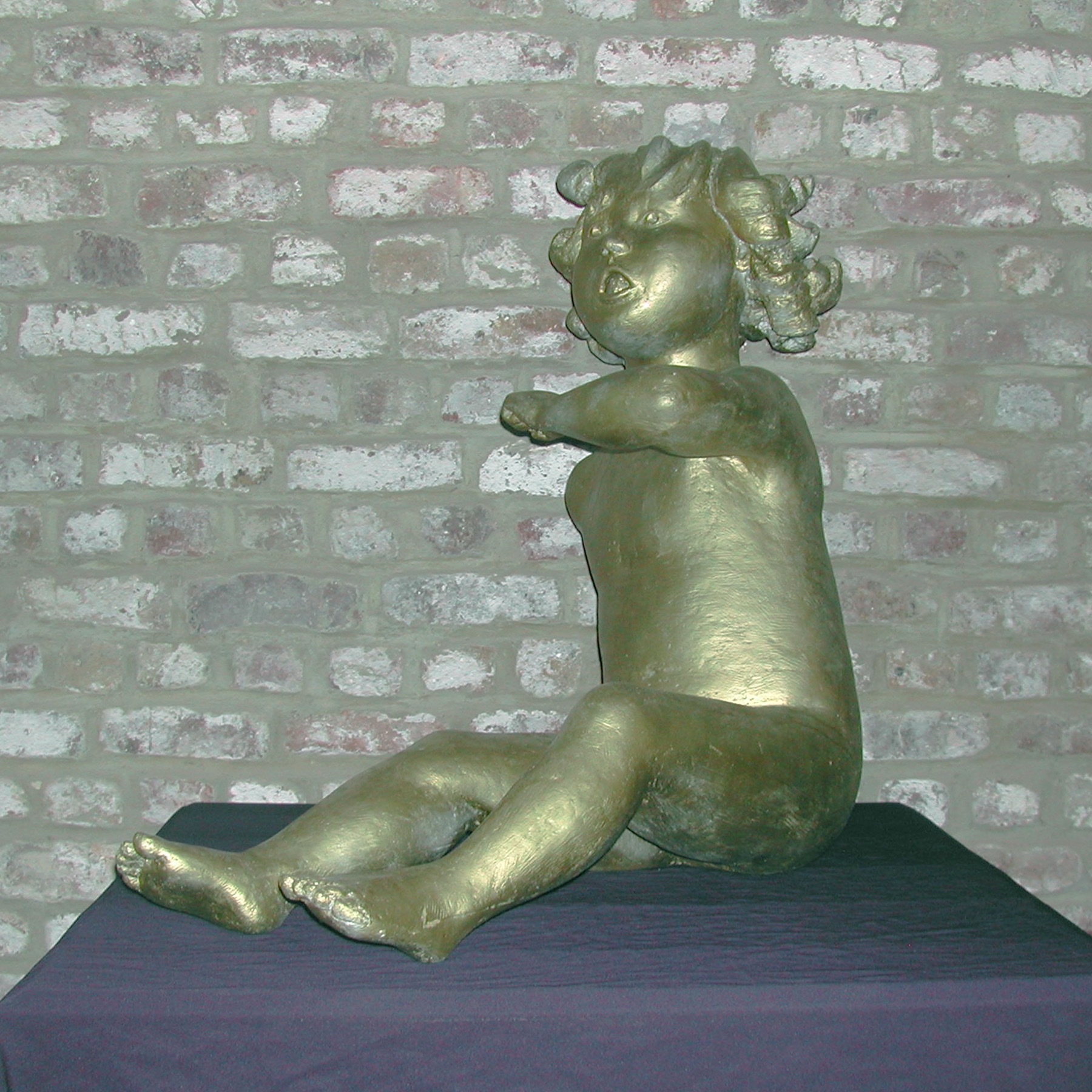 Sculpture polystyrène ronde-bosse enfant