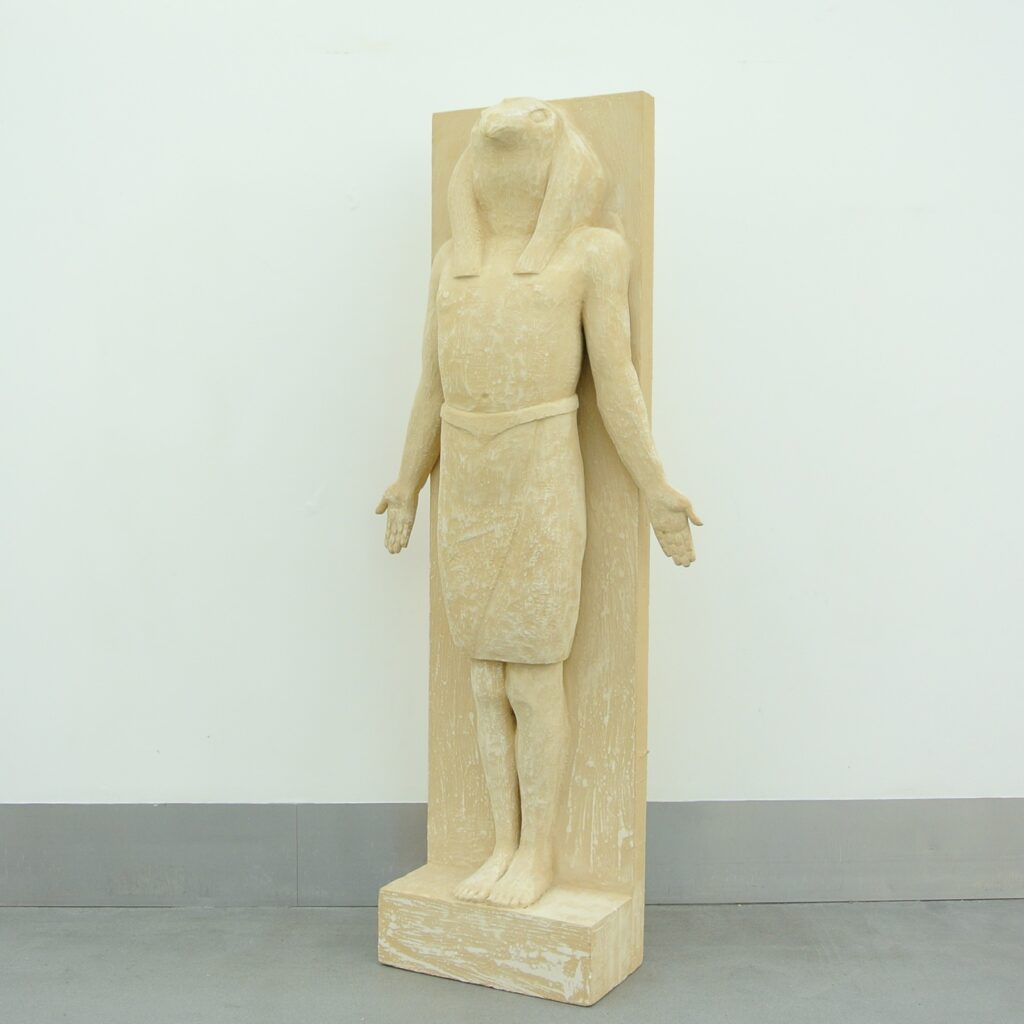 Sculpture ronde-bosse polystyrène dieu égyptien